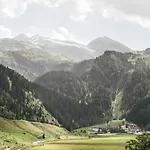 Klausnerhof 4* 턱스